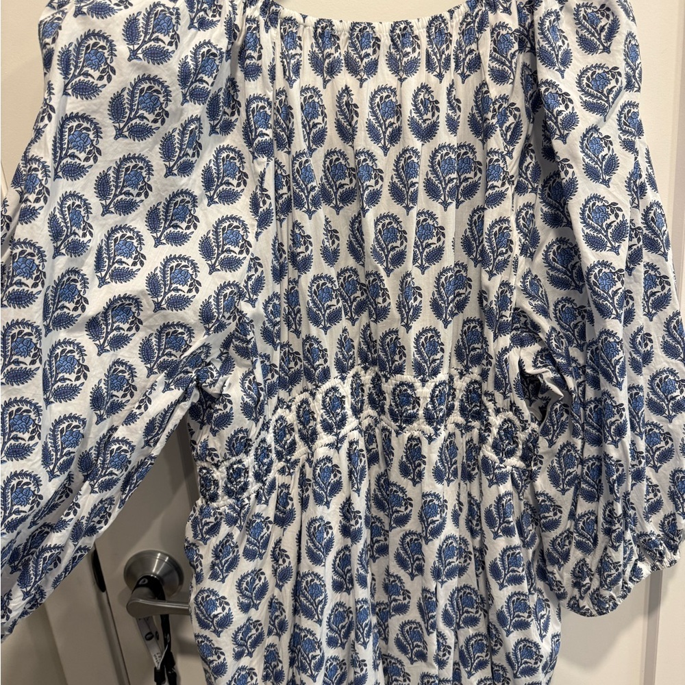J. Crew Long Sleeve Dress in Blue and White Paisley EUC - Picture 3 of 6